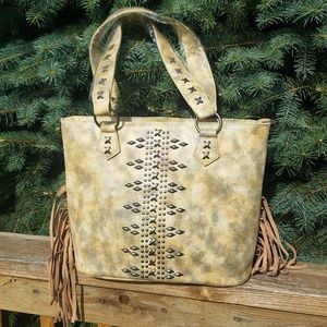 P & G  COLLECTION CONCEALED WEAPON  PURSE NWT